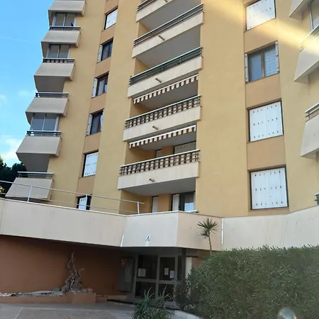 Le Balcon De Funes, Proche Des Plages *