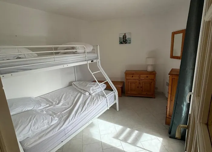 Appartement Le Balcon De Funès, Proche Des Plages *